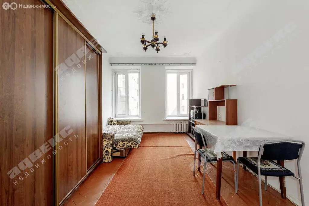 3-комнатная квартира: Санкт-Петербург, Гатчинская улица, 31-33 (79 м) - Фото 0