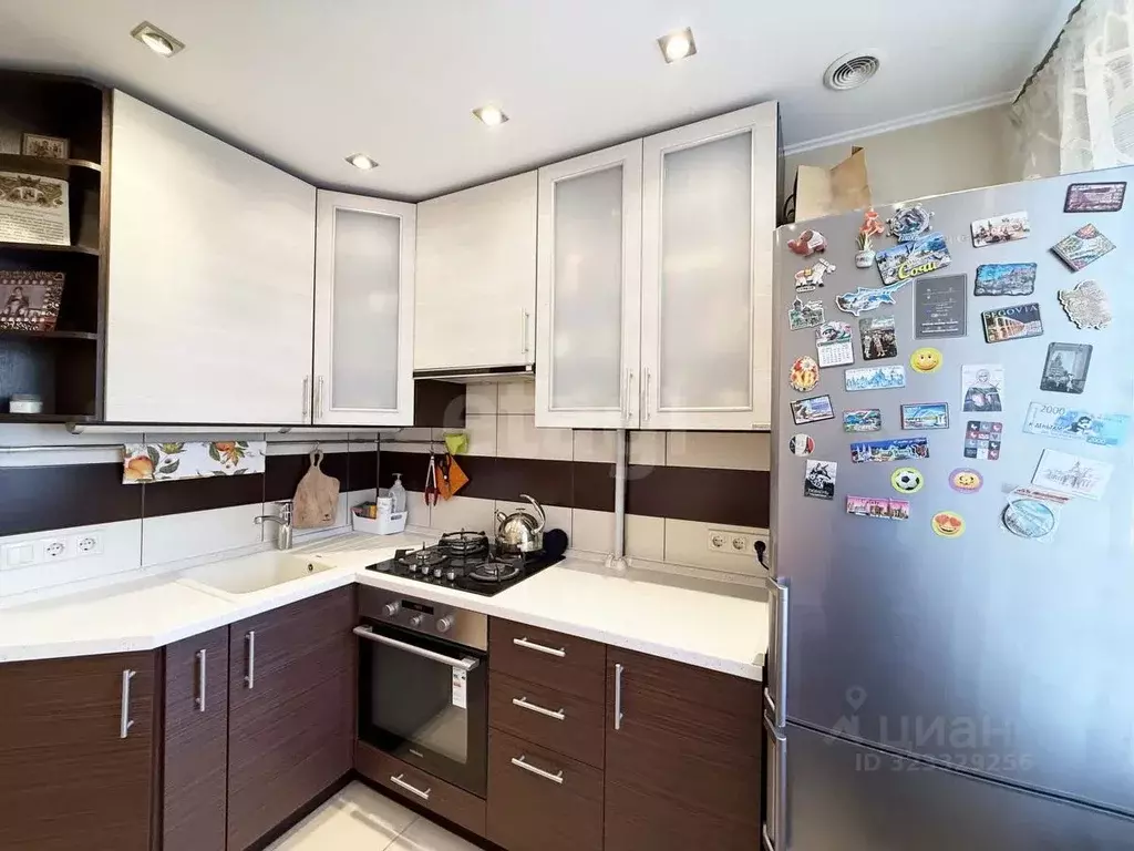 3-к кв. Башкортостан, Уфа Кольцевая ул., 172/1 (60.6 м) - Фото 1