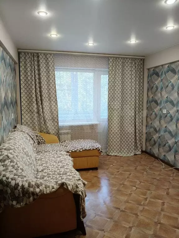 3-к. квартира, 63 м, 3/5 эт. - Фото 0