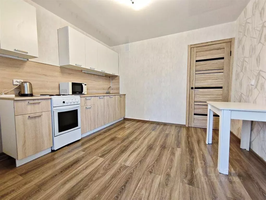 Квартира, 2 комнаты, 65 м - Фото 0
