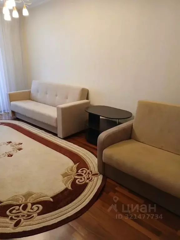 2-к кв. Омская область, Омск просп. Мира, 35 (55.8 м) - Фото 1