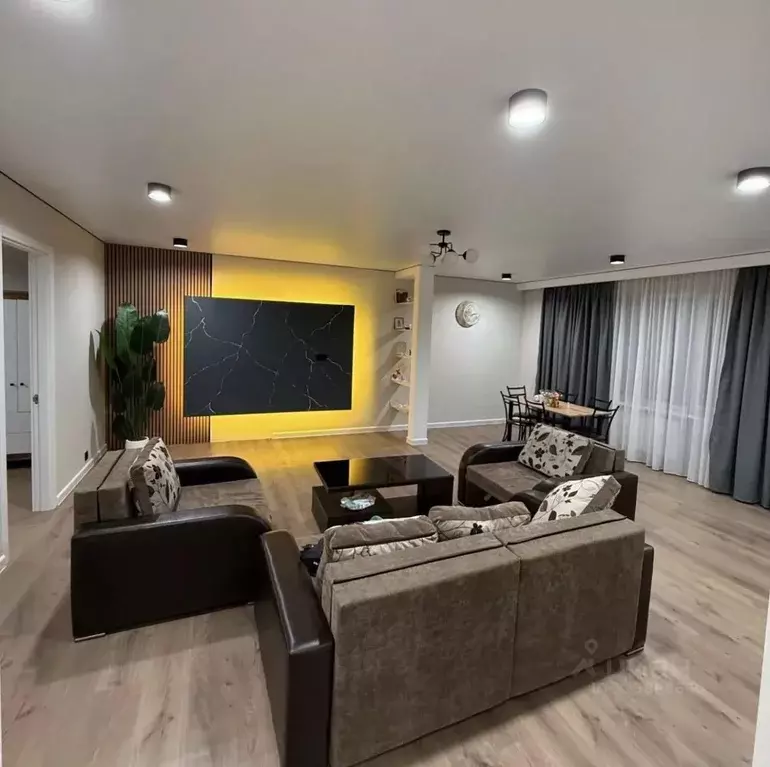 1-к кв. Краснодарский край, Сочи Центральный мкр, ул. Войкова, 20 ... - Фото 1