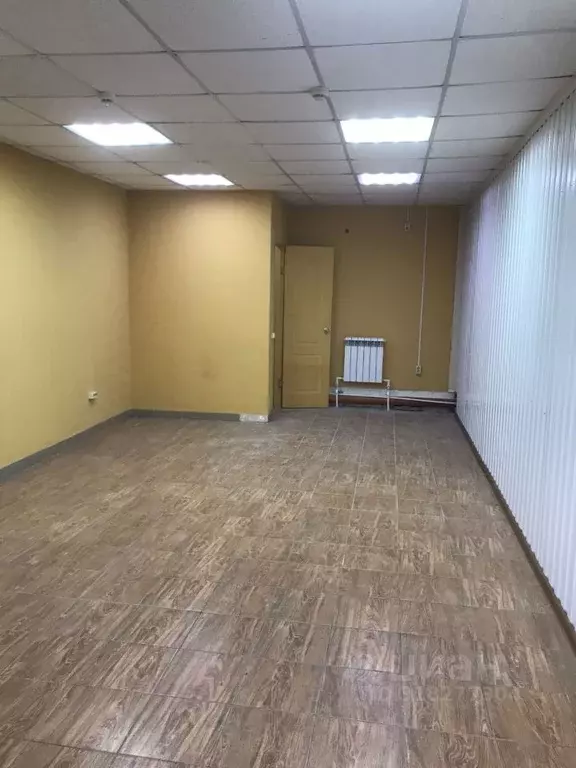 Помещение свободного назначения в Саратовская область, Энгельс ... - Фото 1