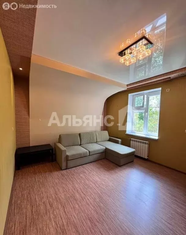 3-комнатная квартира: Белая Калитва, улица Дзержинского, 8 (62.6 м) - Фото 1