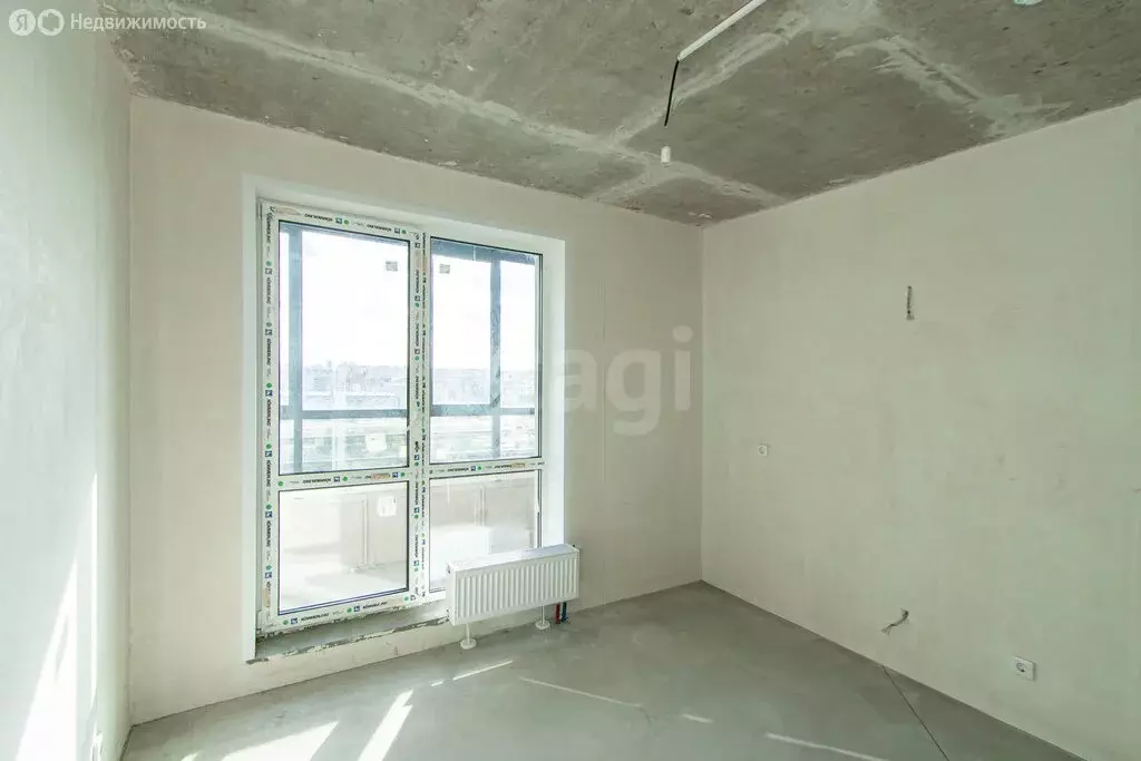 Квартира-студия: Тюмень, улица Республики, 204к20 (19.3 м) - Фото 1