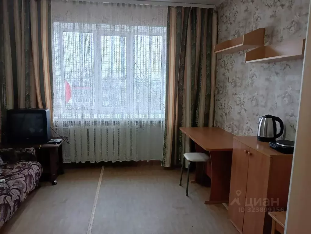 Комната Псковская область, Псков ул. Ижорского Батальона, 5а (13.0 м) - Фото 1