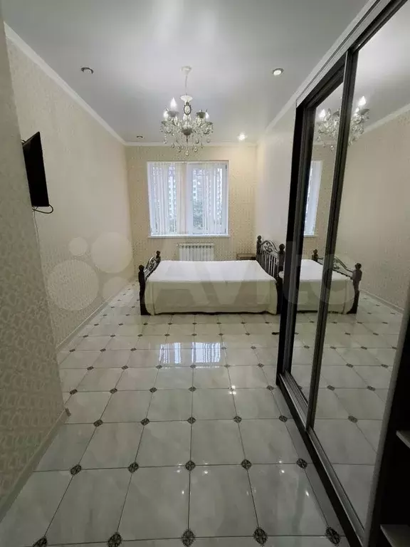 1-к. квартира, 50 м, 2/10 эт. - Фото 0