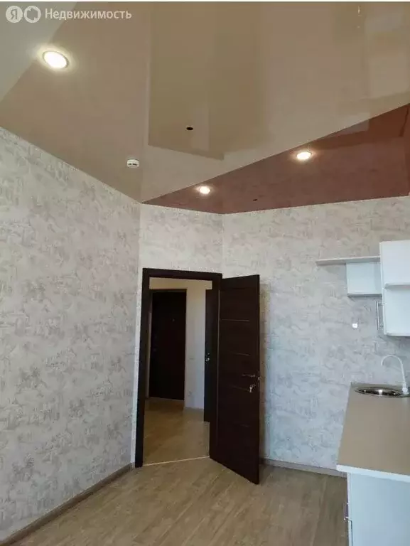2-комнатная квартира: Пермь, улица Куйбышева, 109А (37 м) - Фото 2