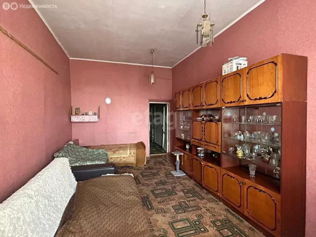 3-комнатная квартира: село Новый Краснояр, Российская улица, 31 (66 м) - Фото 0