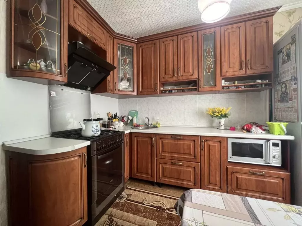 4-к кв. Белгородская область, Белгород ул. Щорса, 38 (78.6 м) - Фото 2