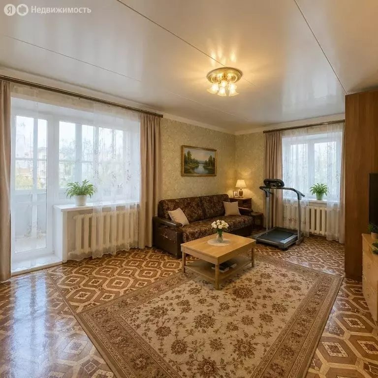 1-комнатная квартира: Ирбит, улица Мамина-Сибиряка, 5 (34.2 м) - Фото 1