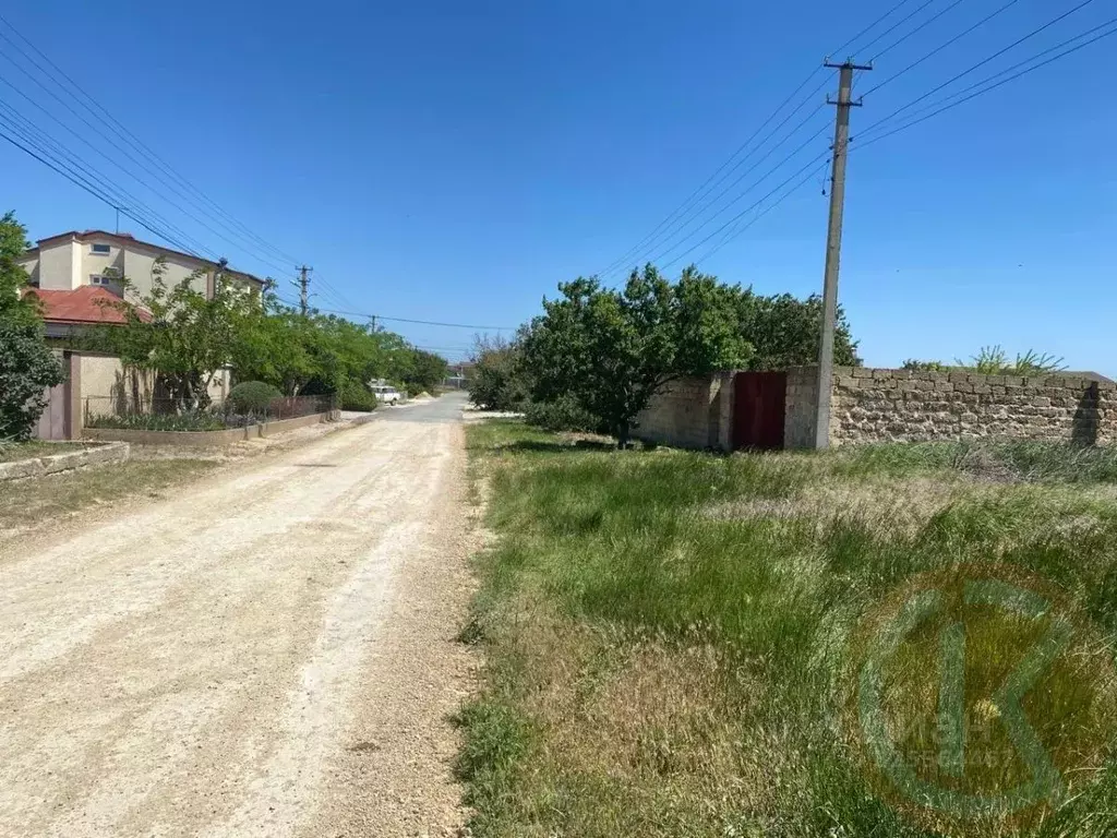 Участок в Крым, Раздольненский район, Чернышевское с/пос, с. Чернышево ... - Фото 2