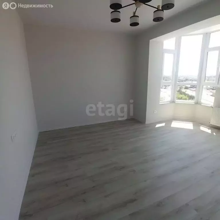 1-комнатная квартира: Севастополь, улица Павла Корчагина, 23 (44.6 м) - Фото 0