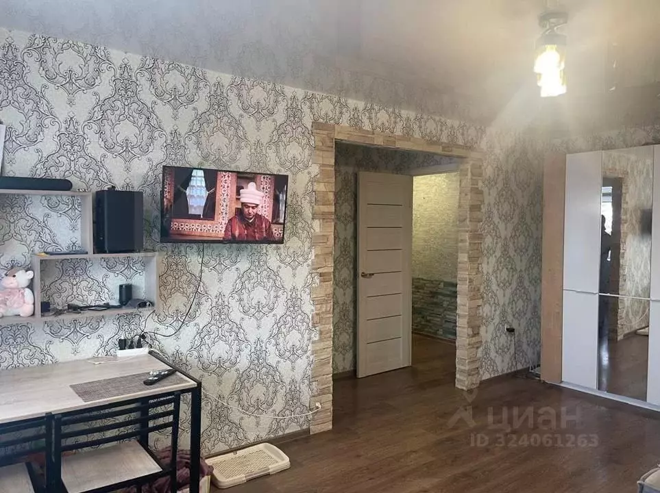 2-к кв. Омская область, Омск просп. Космический, 55 (45.9 м) - Фото 1