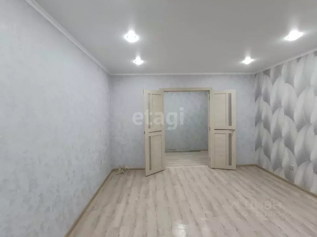 3-к кв. Башкортостан, Ишимбай Молодежная ул, 8А (59.8 м) - Фото 1