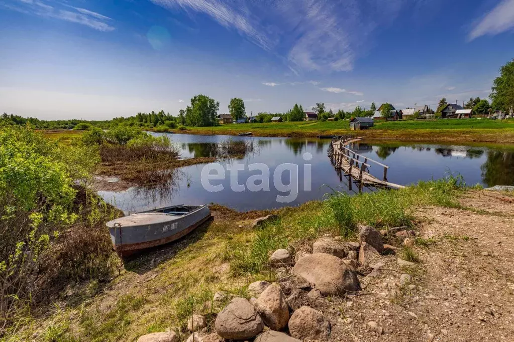 Участок в Вологодская область, Сокольский муниципальный округ, д. ... - Фото 2