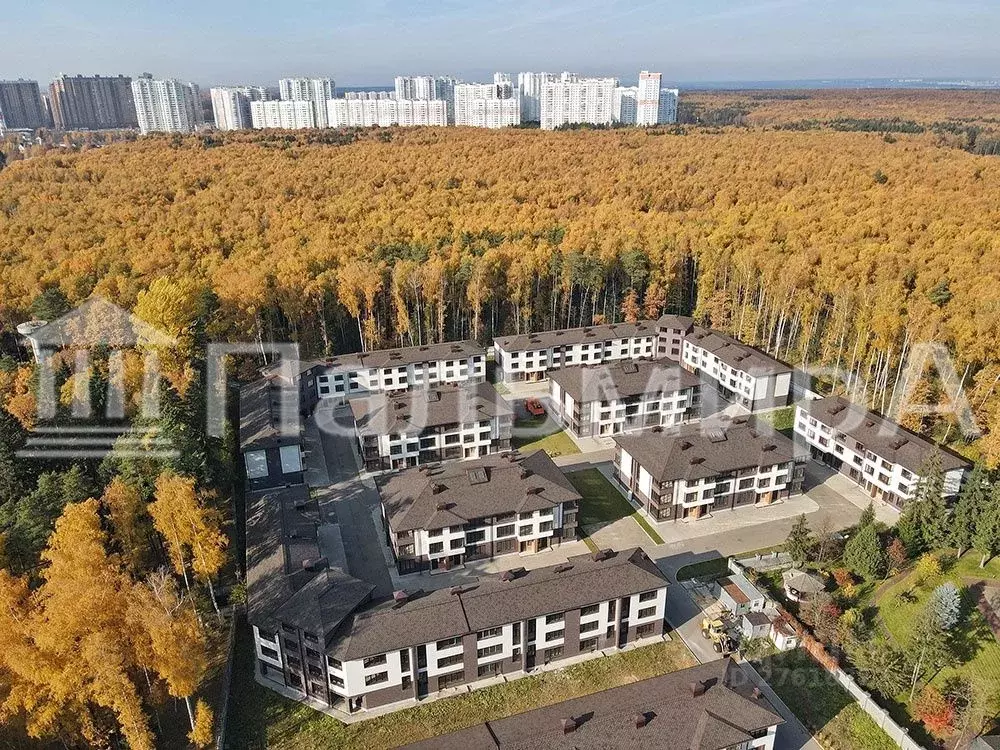 Таунхаус в Московская область, Одинцовский городской округ, пос. . - Фото 1