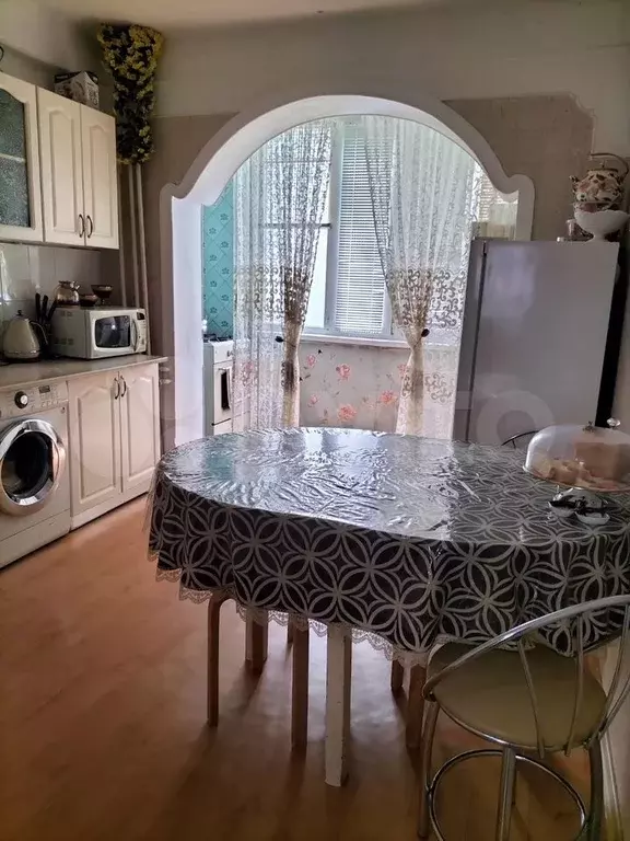 3-к. квартира, 70 м, 7/10 эт. - Фото 1