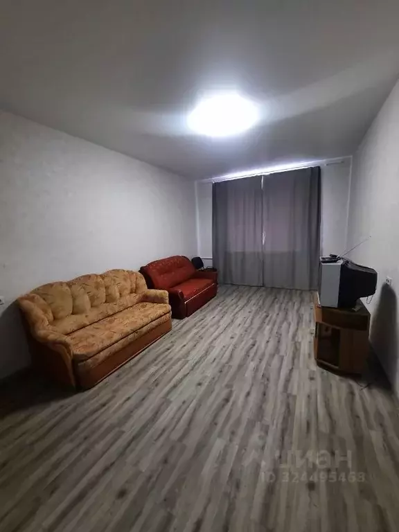 2-к кв. Вологодская область, Череповец ул. Бабушкина, 19 (56.0 м) - Фото 2