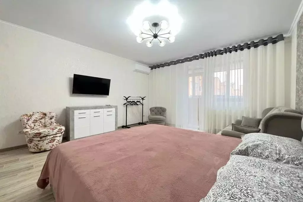 2-к кв. Крым, Феодосия ш. Симферопольское, 11к1 (55.0 м) - Фото 2