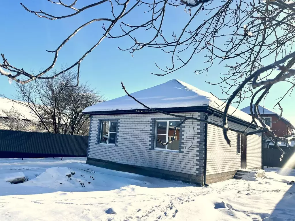 Коттедж в Краснодарский край, Краснодар Нива СНТ, ул. Цветочная (120 ... - Фото 1