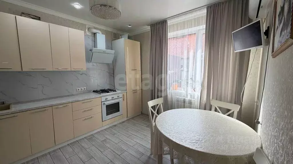 Таунхаус в Калмыкия, Элиста Строительная ул., 60Мс1 (124 м) - Фото 2