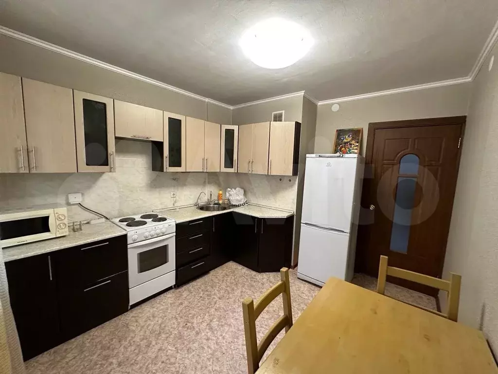 1-к. квартира, 40 м, 3/18 эт. - Фото 0