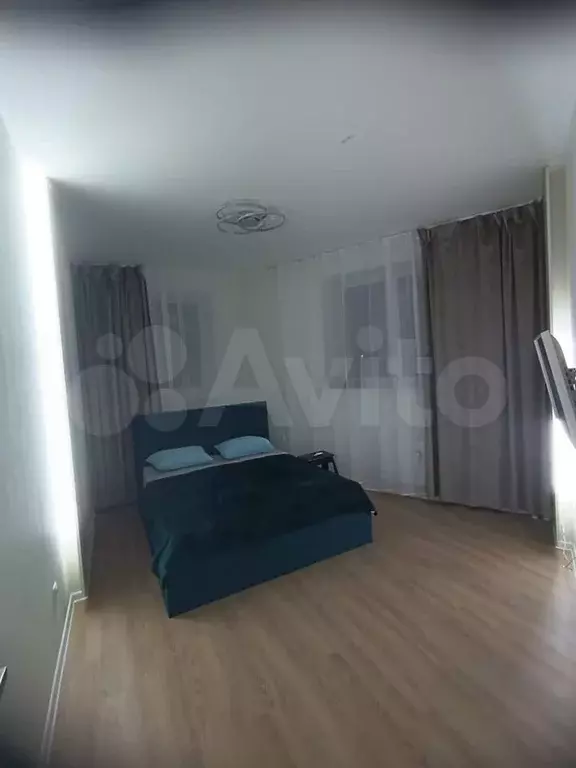 2-к. квартира, 60 м, 1/11 эт. - Фото 0