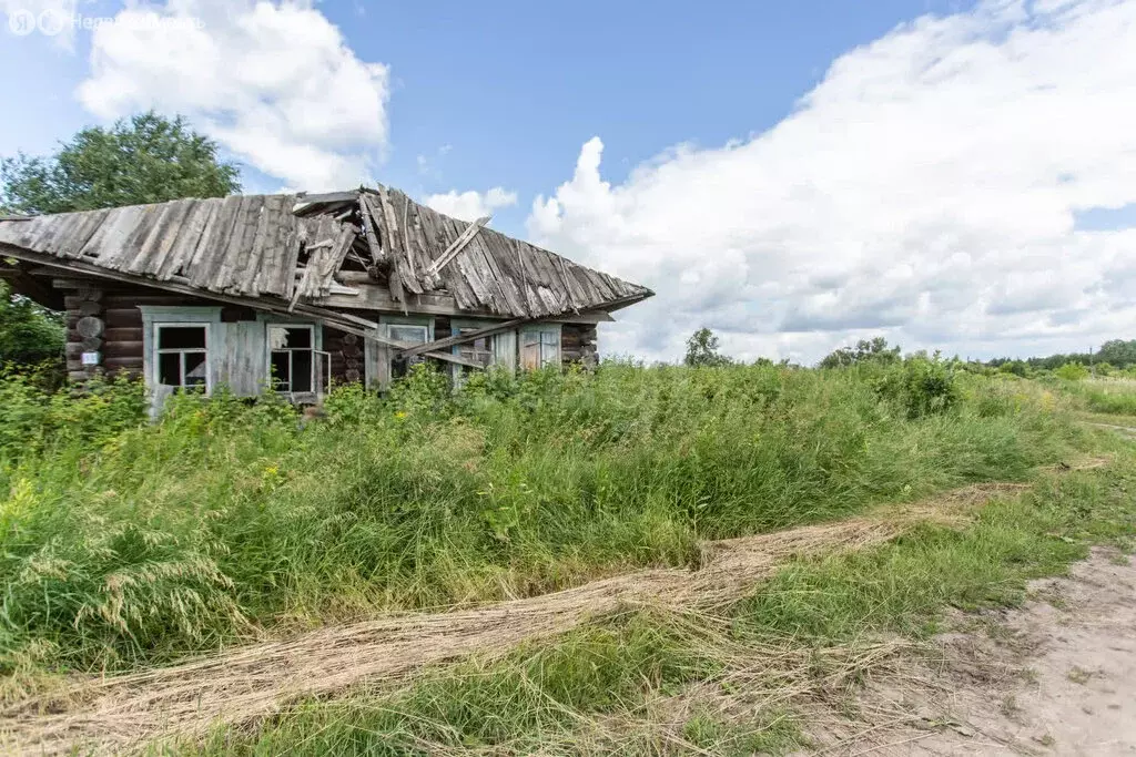 Дом в Тюменская область, Вагайский муниципальный округ, деревня ... - Фото 1