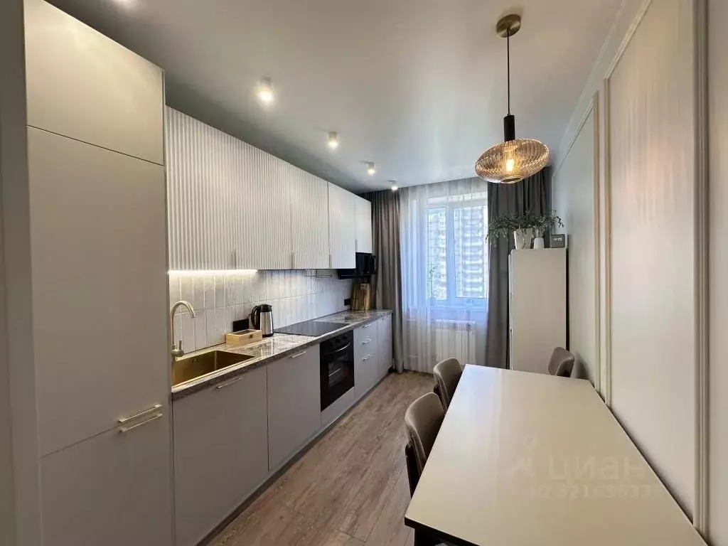 2-к кв. Санкт-Петербург Богатырский просп., 33К2 (55.0 м) - Фото 1