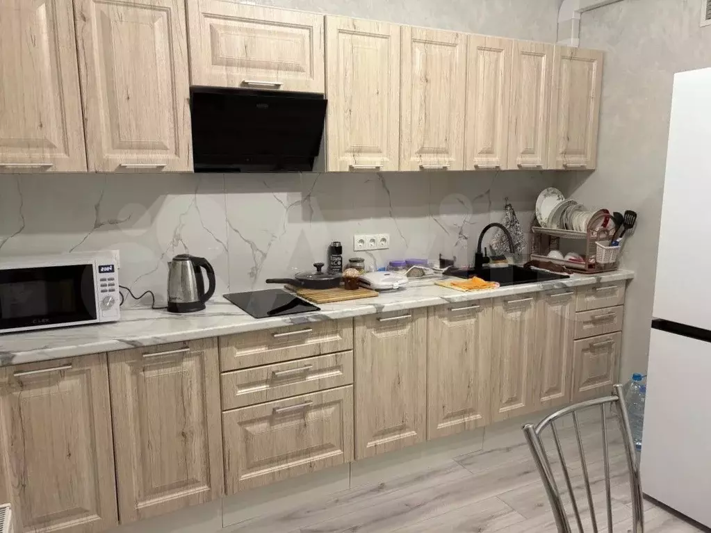 1-к. квартира, 40 м, 2/16 эт. - Фото 1