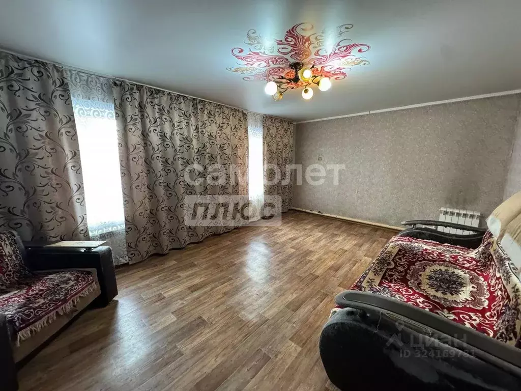 Дом в Алтайский край, Бийск городской округ, пос. Нагорный ул. ... - Фото 1