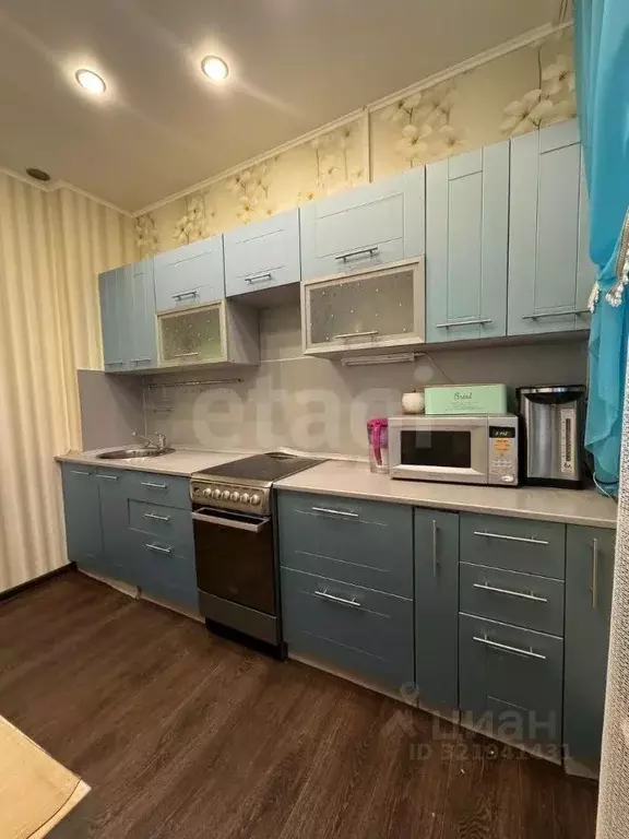 3-к кв. Ямало-Ненецкий АО, Муравленко ул. Дружбы Народов, 108 (70.1 м) - Фото 0