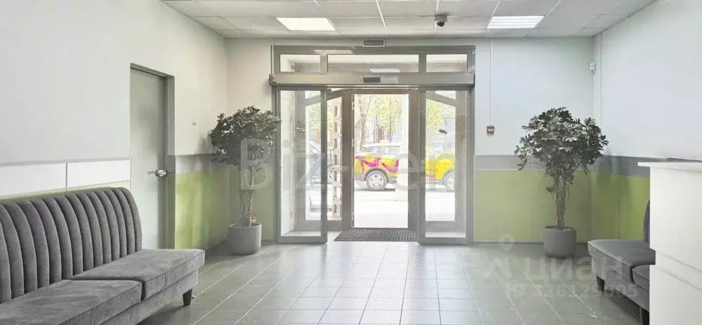 Офис в Москва Малая Бронная ул., 2С1 (170 м) - Фото 2