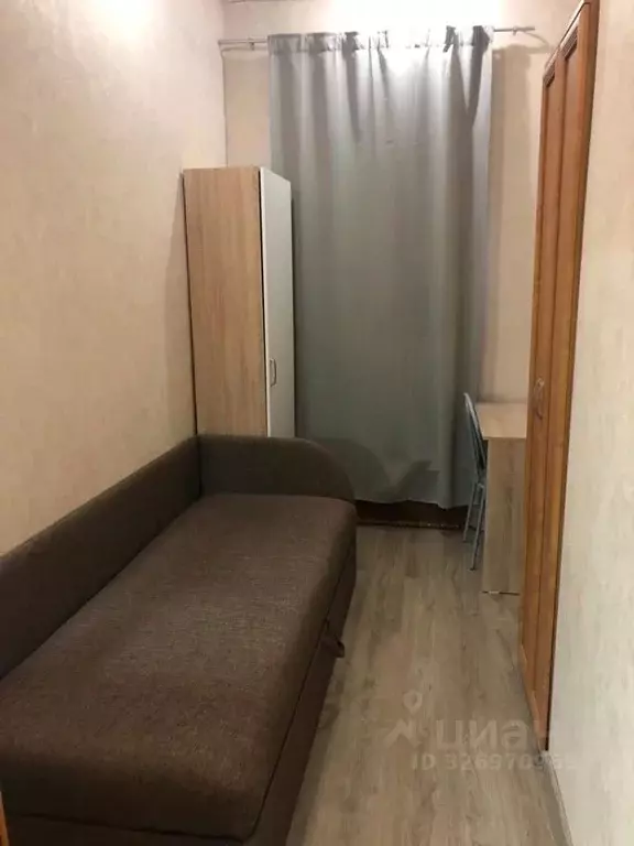 Комната Санкт-Петербург 12-я Васильевского острова линия, 37А (10.0 м) - Фото 1