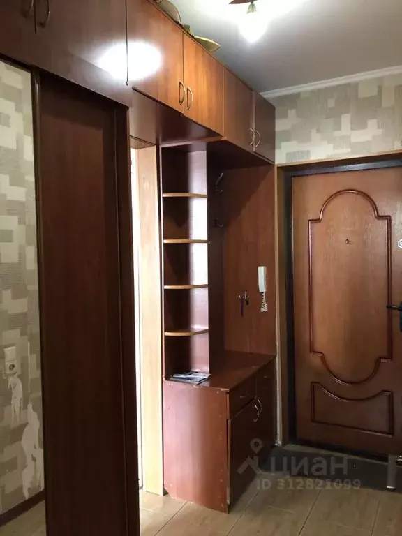 1-к кв. Белгородская область, Белгород ул. Есенина, 46 (35.0 м) - Фото 1