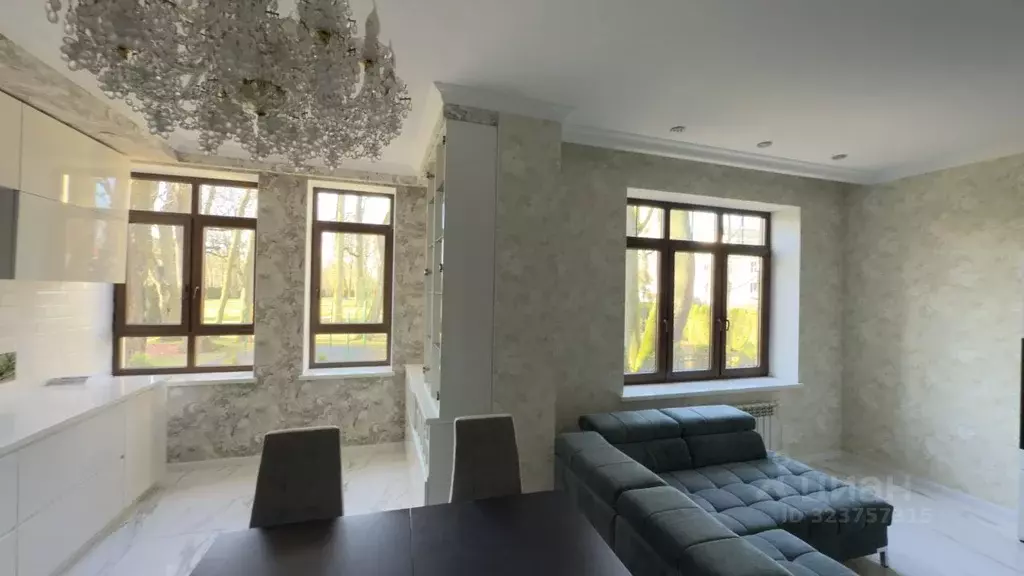 3-к кв. Калининградская область, Калининград ул. Каштановая Аллея, 42 ... - Фото 2