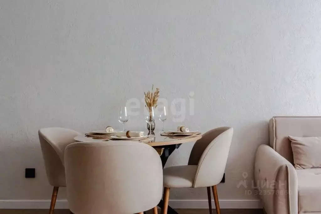 2-к кв. Красноярский край, Красноярск Октябрьская ул., 10 (39.0 м) - Фото 1