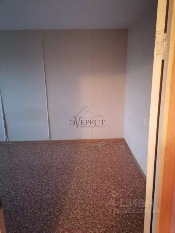 1-к кв. Белгородская область, Старый Оскол Заречье мкр, 6 (36.0 м) - Фото 2