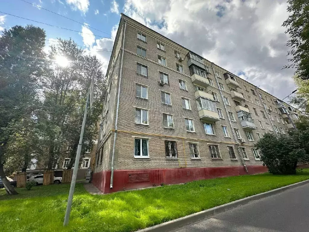 Продается 3-комнатная квартира - Фото 1