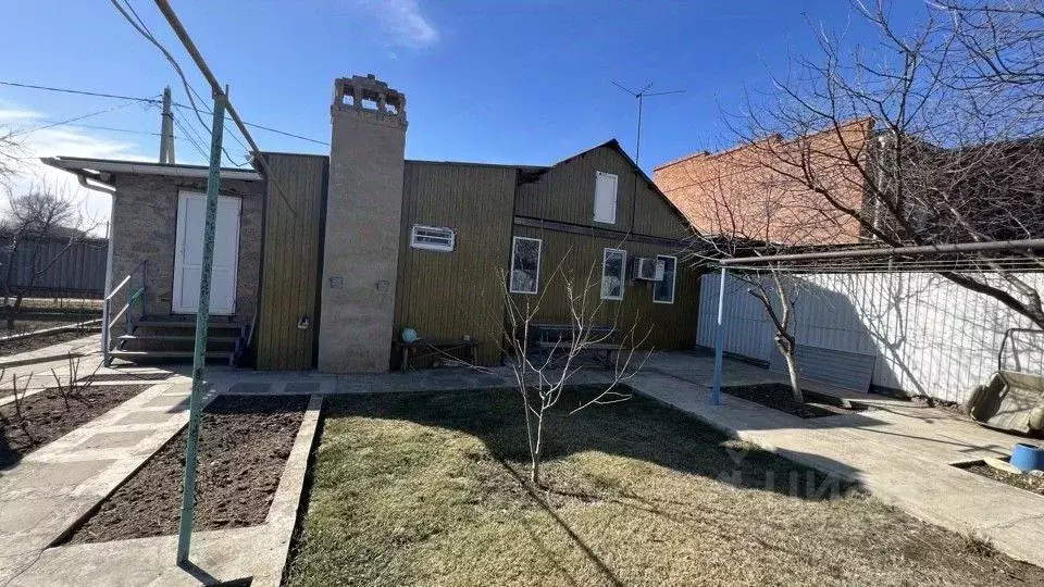 Дом в Астраханская область, Икрянинский район, Ильинка рп Мостовая ул. ... - Фото 2