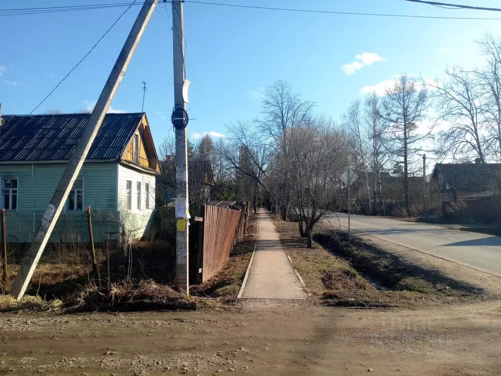 Дом в Ленинградская область, Тосненский район, Красный Бор городской ... - Фото 1
