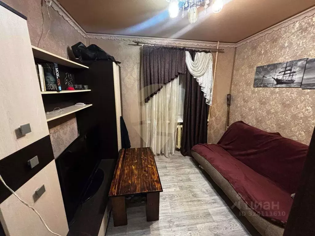 1-к кв. Белгородская область, Старый Оскол Интернациональный мкр, 12 ... - Фото 2