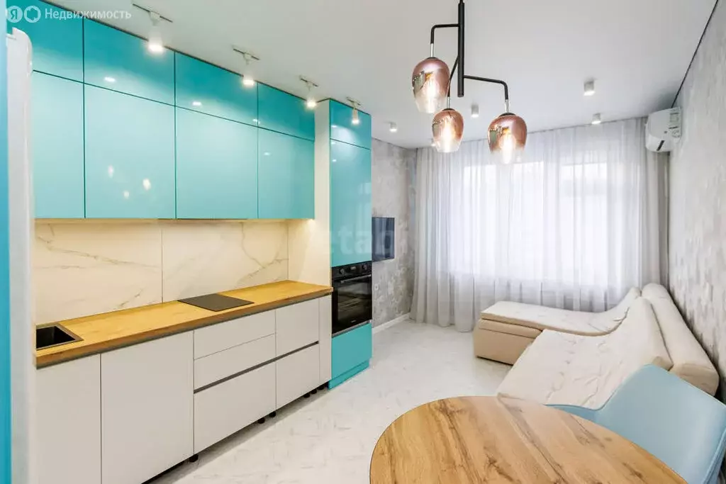 1-комнатная квартира: Тюмень, улица Василия Подшибякина, 21 (43 м) - Фото 2