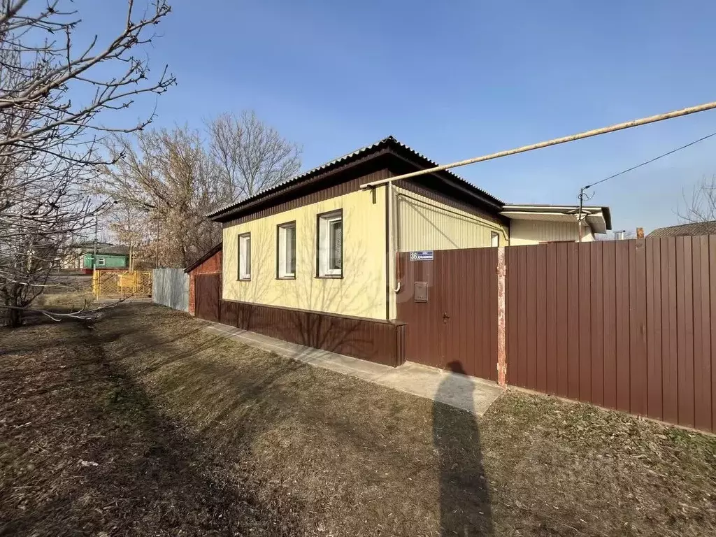 Дом в Воронежская область, Борисоглебск Дубровинская ул., 36 (67 м) - Фото 0
