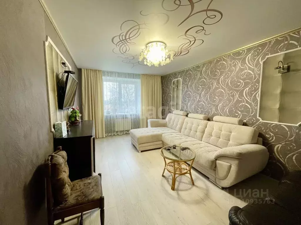 2-к кв. Смоленская область, Починок 1-й мкр, 7 (61.1 м) - Фото 1