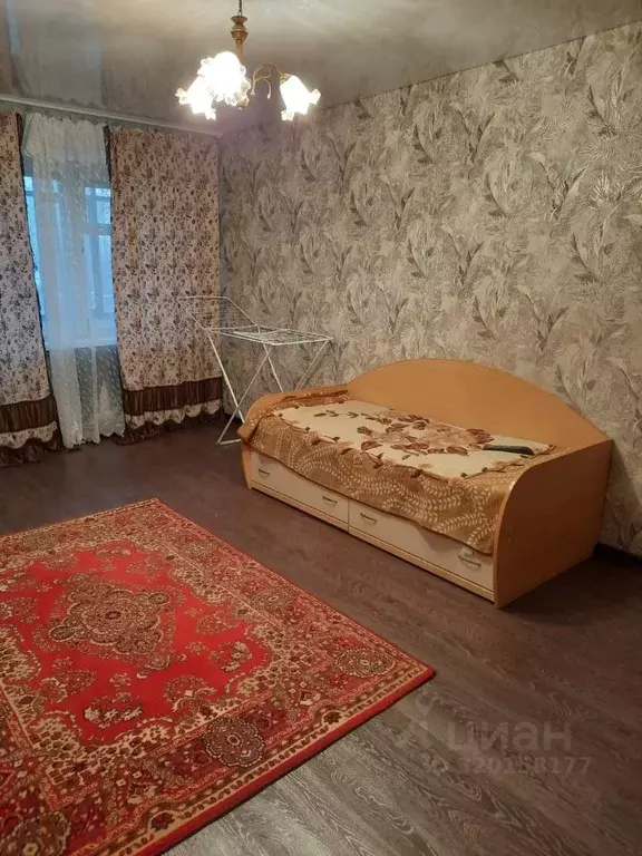 3-к кв. Пензенская область, Пенза ул. Калинина, 97Б (46.0 м) - Фото 0
