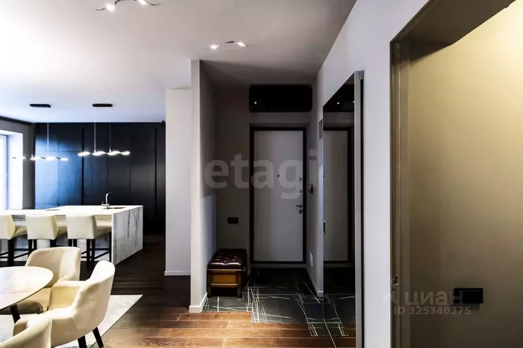 2-к кв. Тюменская область, Тюмень ул. 25 Октября, 40 (100.0 м) - Фото 2