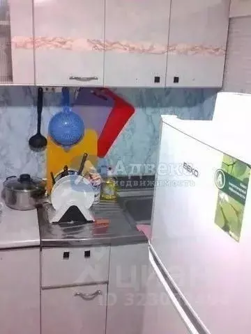 2-к кв. Тюменская область, Тюмень ул. 50 лет Октября, 70 (46.0 м) - Фото 1