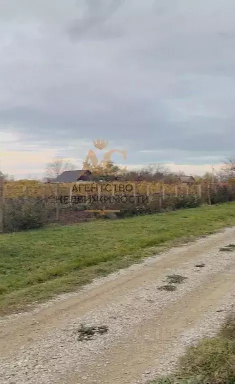 Участок в Крым, Кировский район, Первомайское с/пос, с. Изобильное ул. ... - Фото 2